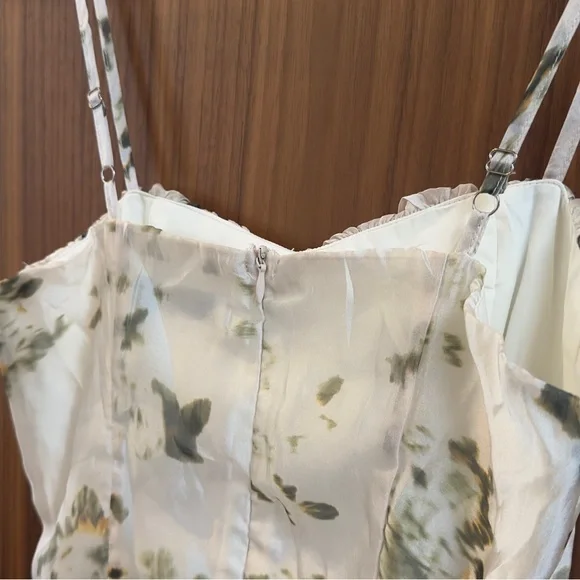 Floral Ruffle Maxi Dress - Picture 3 of 5